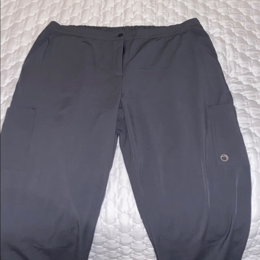 Women’s HealthPro dark grey scrub pants